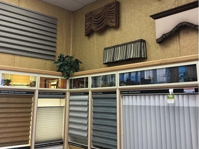 Hunter Douglas Dealer Image